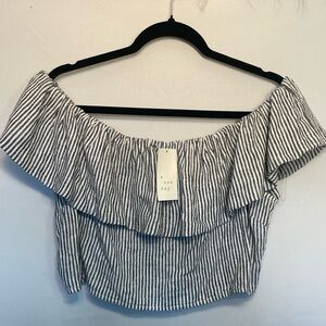 Brand new day off the shoulders striped top linen /Raylon